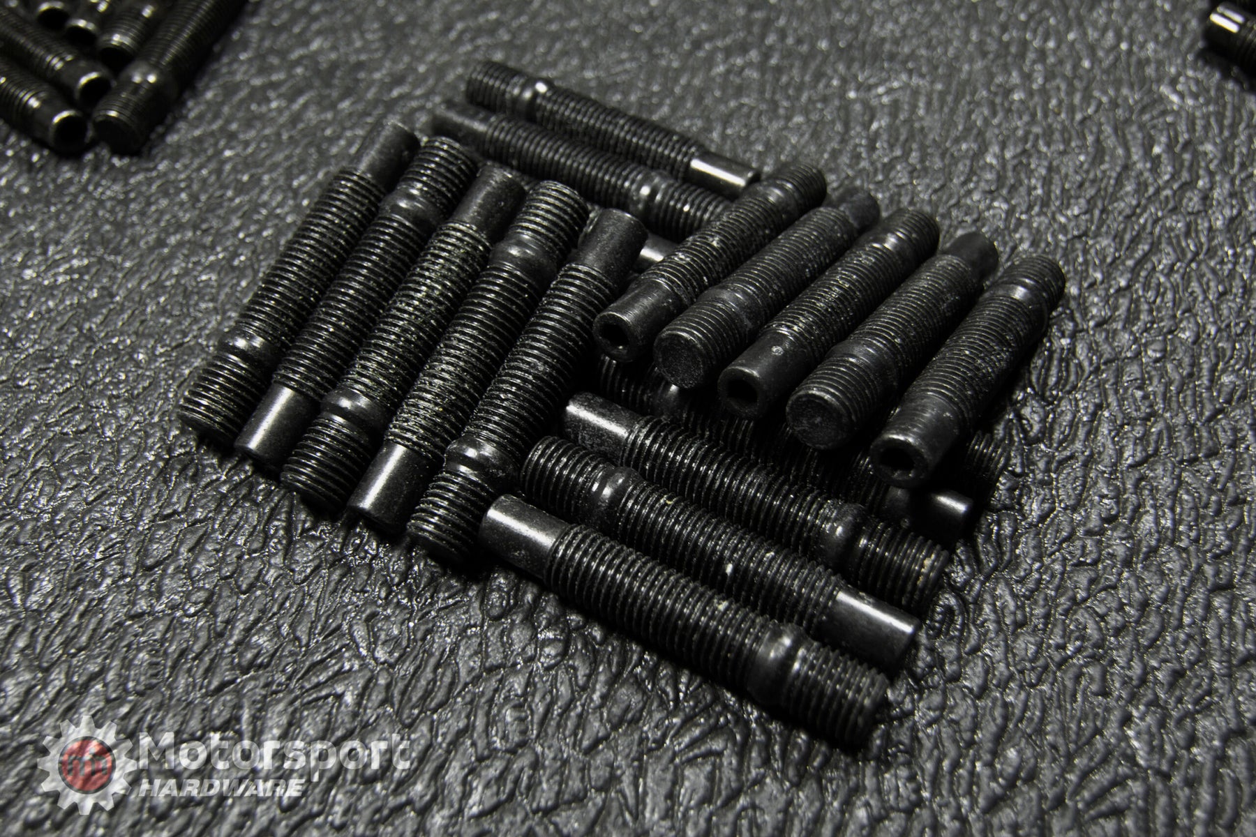 68mm Black Race Stud Kit 12×1.5