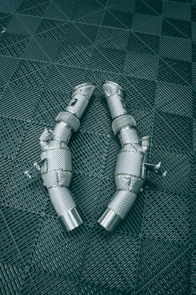 Ferarri SF90 Cen-Cal Motorsport Downpipes
