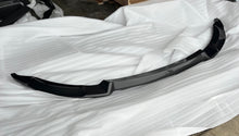 F8X M3/M4 Cs V1 Carbon Fiber Front Lip